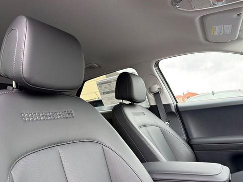 New 2026 Hyundai Ioniq 5 SEL image 15