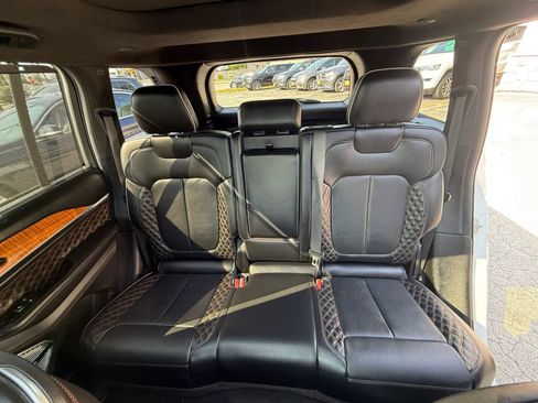 Used 2022 Jeep Grand Cherokee Summit AWD/4WD image 13