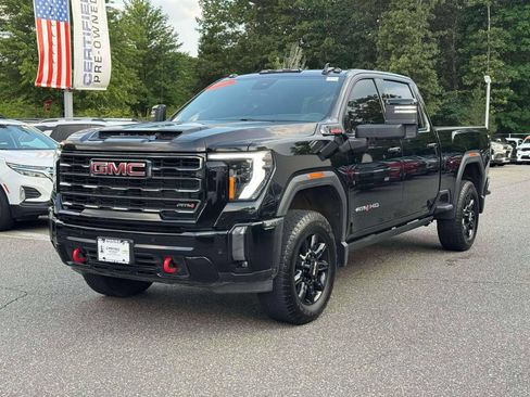 Used 2024 GMC Sierra 2500 AT4 w/ AT4 Premium Plus Package AWD/4WD image 3