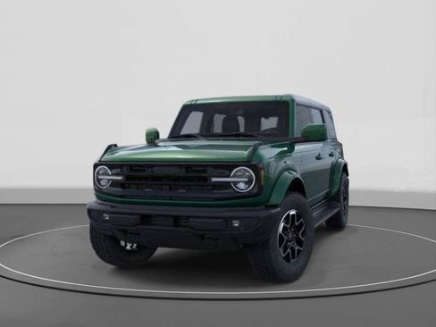 New 2025 Ford Bronco Outer Banks AWD/4WD image 2