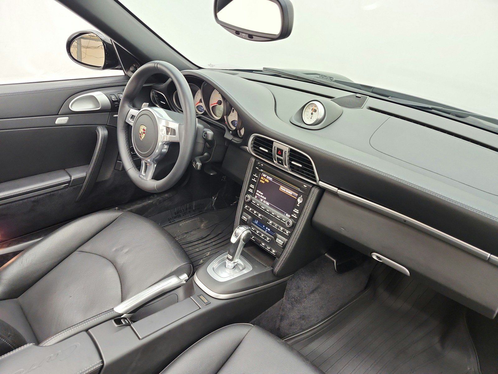 Used 2011 Porsche 911 Carrera GTS RWD image 17