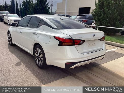 Used 2019 Nissan Altima 2.5 SL image 8