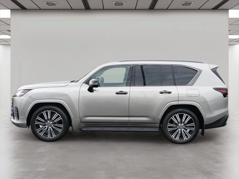 Certified 2025 Lexus LX 700h Luxury w/ Appearance Package AWD/4WD image 3