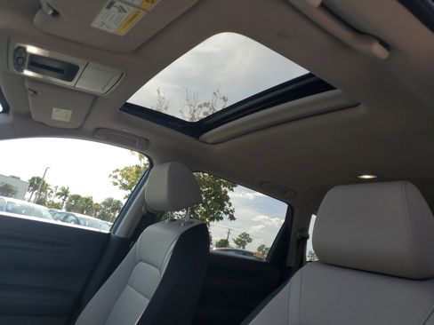 Certified 2025 Honda CR-V EX image 25