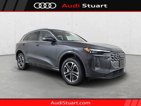 New 2026 Audi Q5 Premium AWD/4WD image 1