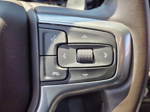 Used 2024 Chevrolet Silverado 1500 LT w/ Z71 Off-Road Package image 21