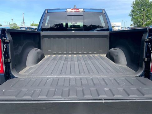 Used 2019 RAM 1500 Big Horn AWD/4WD image 34