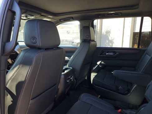 New 2026 GMC Yukon XL Denali w/ Sun & Power Step Package AWD/4WD image 10