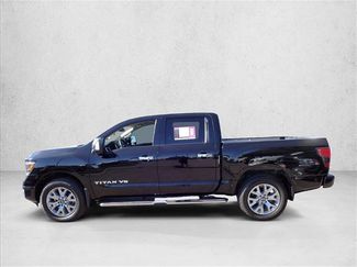 Used 2020 Nissan Titan SL w/ Moonroof Package video 2