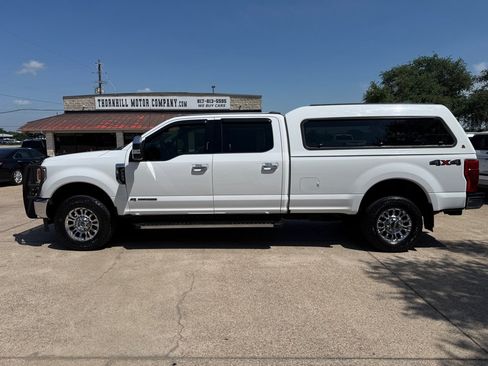 Used 2021 Ford F250 XLT w/ XLT Premium Package AWD/4WD image 4