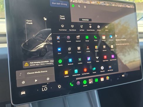 Used 2026 Tesla Model Y 2WD image 21