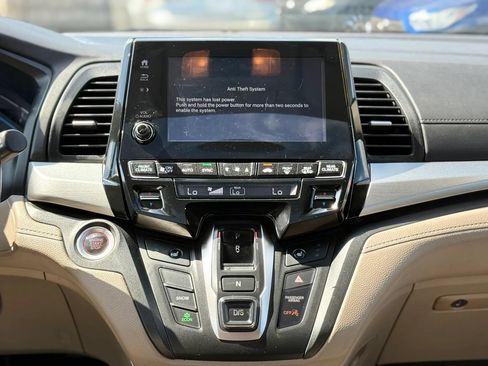 Used 2019 Honda Odyssey EX-L image 40