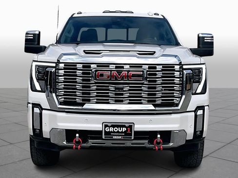 Certified 2024 GMC Sierra 3500 Denali w/ Denali Reserve Package image 3