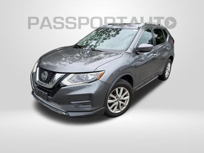 Used 2018 Nissan Rogue SV