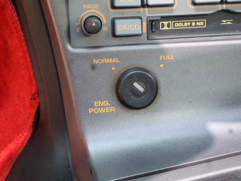 Used 1990 Chevrolet Corvette ZR-1 image 24