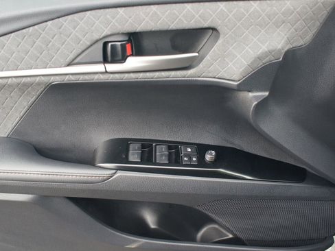 Used 2026 Toyota Camry Hybrid image 28