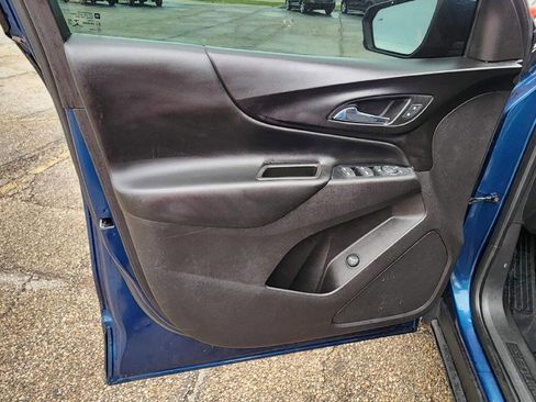 Used 2019 Chevrolet Equinox LT FWD image 15