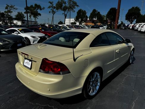 Used 2009 Volvo C70 T5 FWD image 38