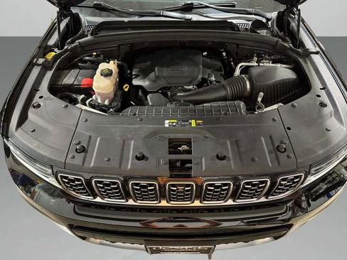 Used 2022 Jeep Grand Cherokee L Summit AWD/4WD image 33