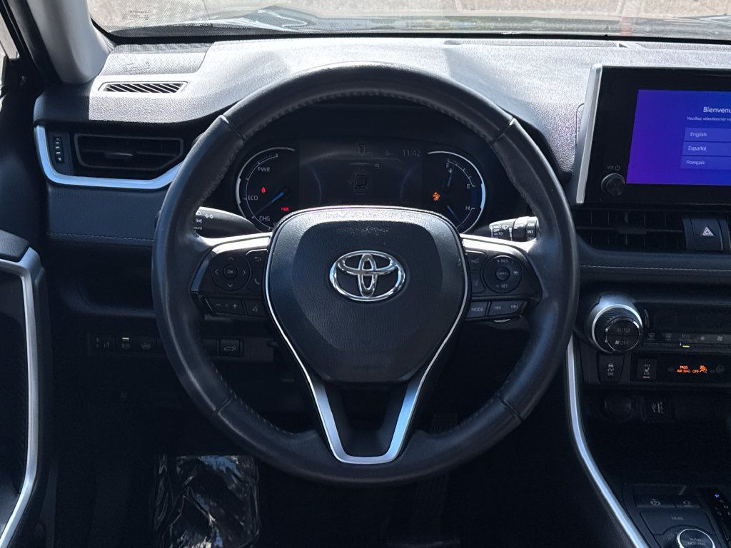 Used 2024 Toyota RAV4 XLE w/ Convenience Package AWD/4WD image 14