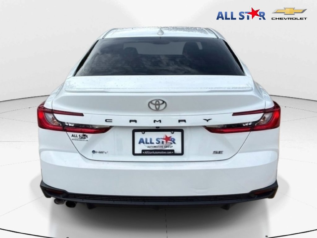 Used 2025 Toyota Camry SE w/ Convenience Package FWD image 7