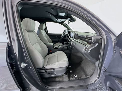 Certified 2025 Toyota Tacoma SR5 image 26