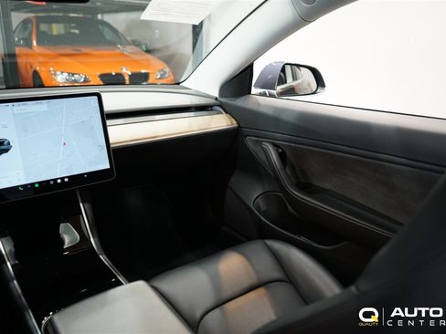 Used 2018 Tesla Model 3 Long Range image 18