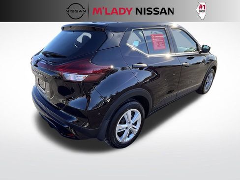 Certified 2025 Nissan Kicks Play S image 6