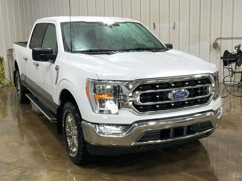 Certified 2022 Ford F150 XLT w/ Equipment Group 302A High image 3