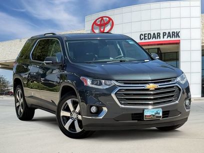 Used 2018 Chevrolet Traverse LT