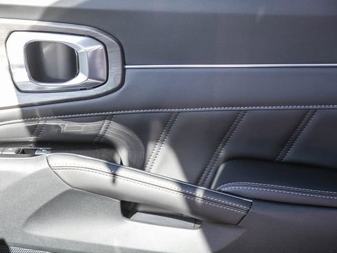 New 2026 Kia Sorento SX image 21