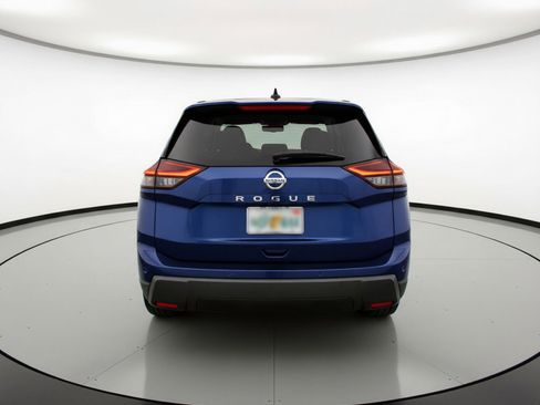 Used 2025 Nissan Rogue SV FWD image 7