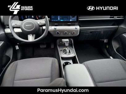 New 2026 Hyundai Kona SE