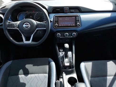 Used 2023 Nissan Versa SV image 19
