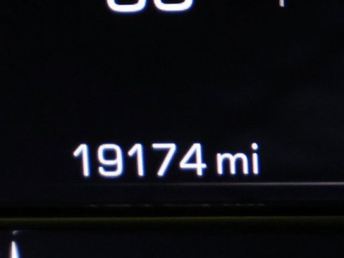 Used 2024 GMC Sierra 2500 Denali w/ Denali Reserve Package image 25