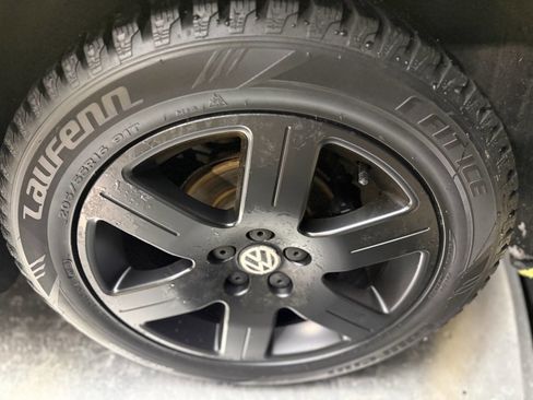 Used 2007 Volkswagen Beetle 2.5 2dr Convertible (2.5L I5 5 image 24