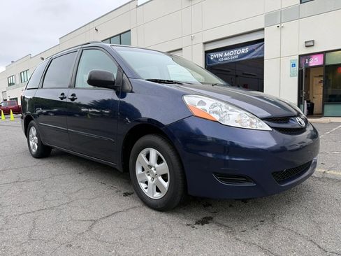 Used 2006 Toyota Sienna LE FWD image 2