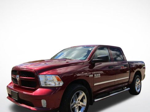 Used 2016 RAM 1500 Express AWD/4WD image 6