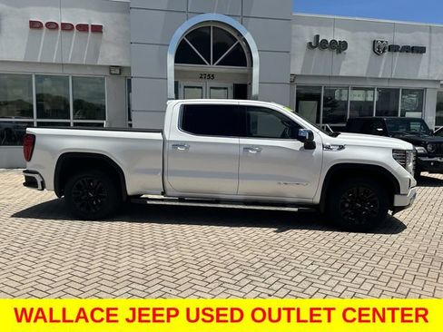 Used 2024 GMC Sierra 1500 Denali w/ Technology Package AWD/4WD image 6