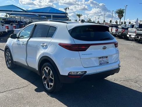 Used 2020 Kia Sportage EX w/ Option Group 15 image 5