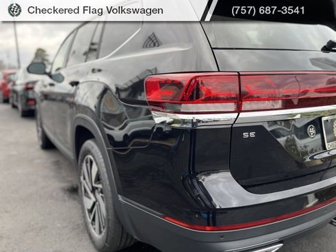 Used 2024 Volkswagen Atlas SE image 8