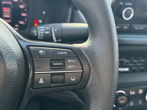 Used 2023 Honda Accord EX image 26