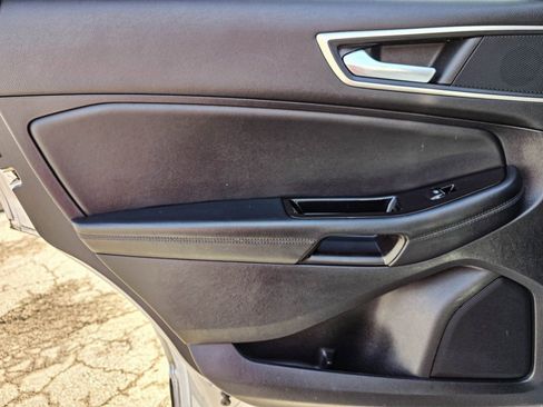 Used 2018 Ford Edge SEL w/ Equipment Group 201A image 32