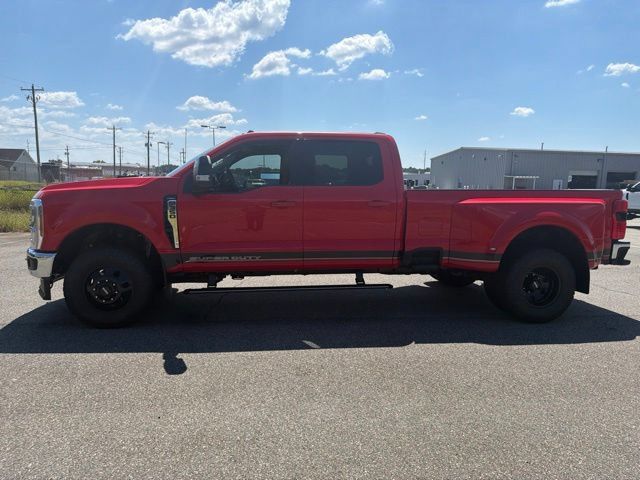 Used 2026 Ford F350 Lariat w/ Lariat Ultimate Package AWD/4WD image 6