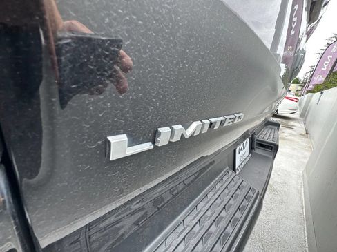 Used 2018 Honda Pilot Touring image 22