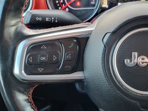 Used 2022 Jeep Wrangler Unlimited Rubicon w/ Xtreme Recon 35" Tire Package image 25