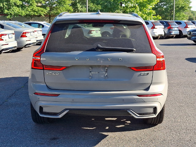 Used 2025 Volvo XC60 B5 Plus w/ Climate Package AWD/4WD image 5