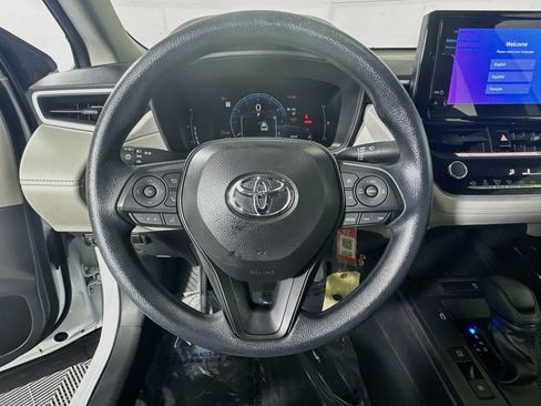 Certified 2026 Toyota Corolla Cross L FWD image 15
