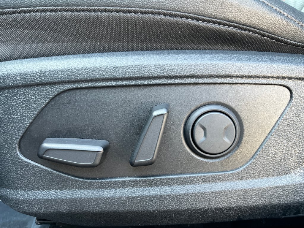 Used 2025 Kia Sportage X-Pro Prestige AWD/4WD image 16