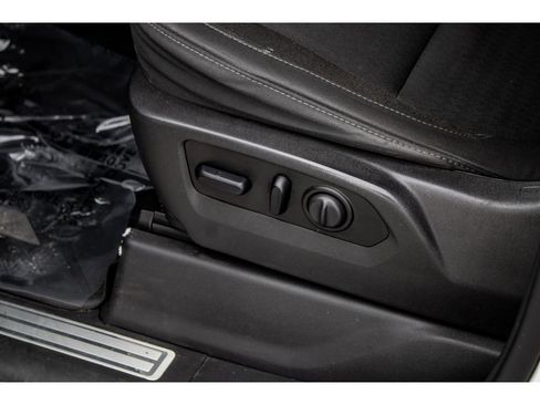 Used 2019 Chevrolet Silverado 1500 LT Trail Boss image 20